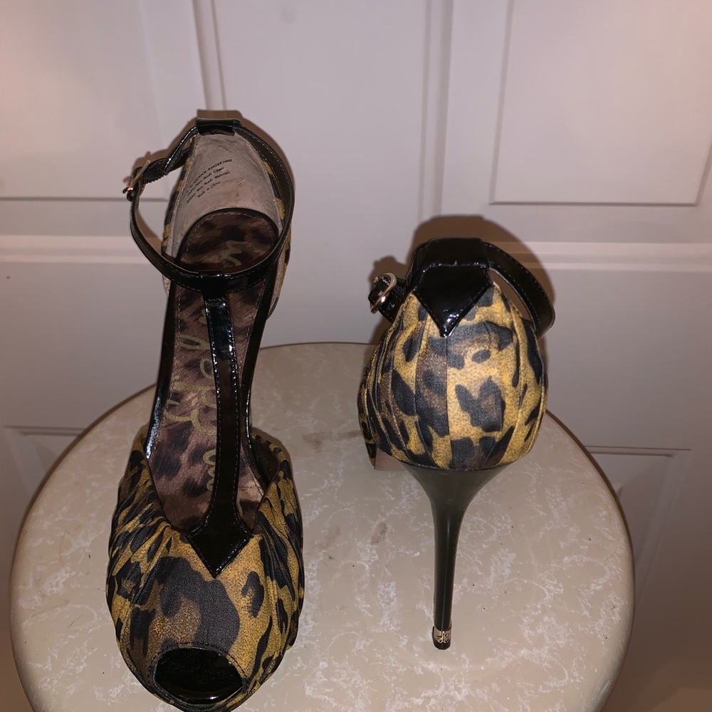 Sam Edelman: Leopard open toe heels